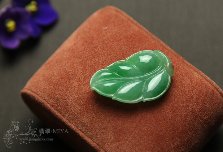 咪雅翡翠