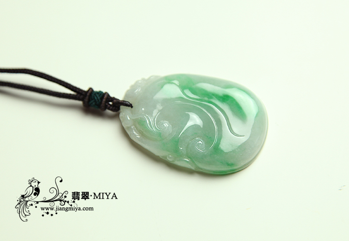 咪雅翡翠