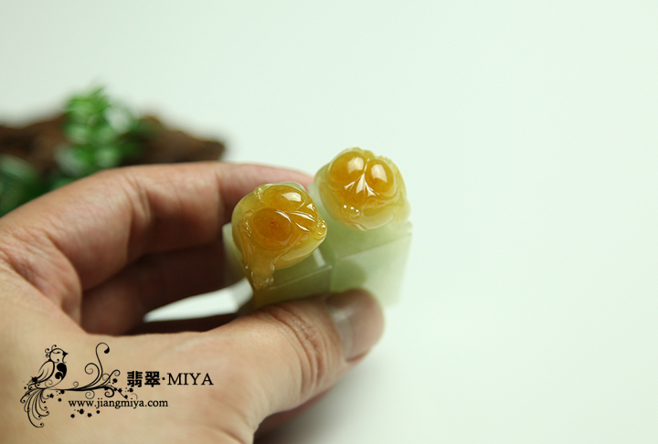 咪雅翡翠