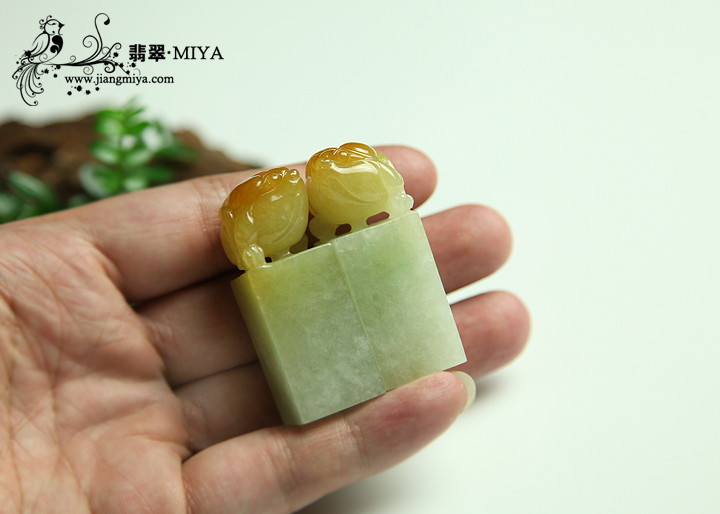 咪雅翡翠