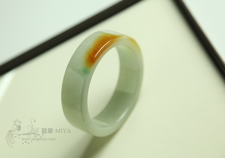 咪雅翡翠