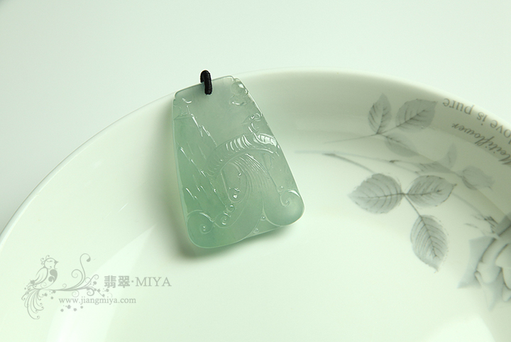 咪雅翡翠