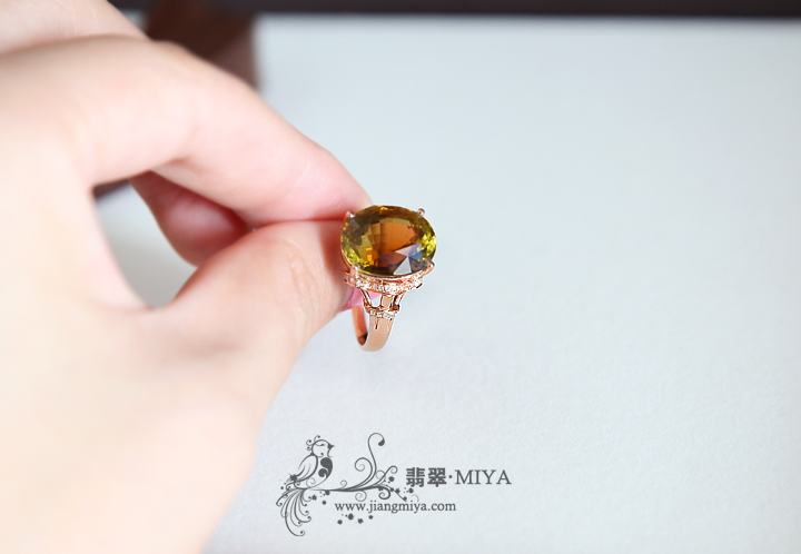 咪雅翡翠
