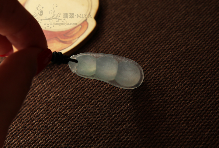咪雅翡翠
