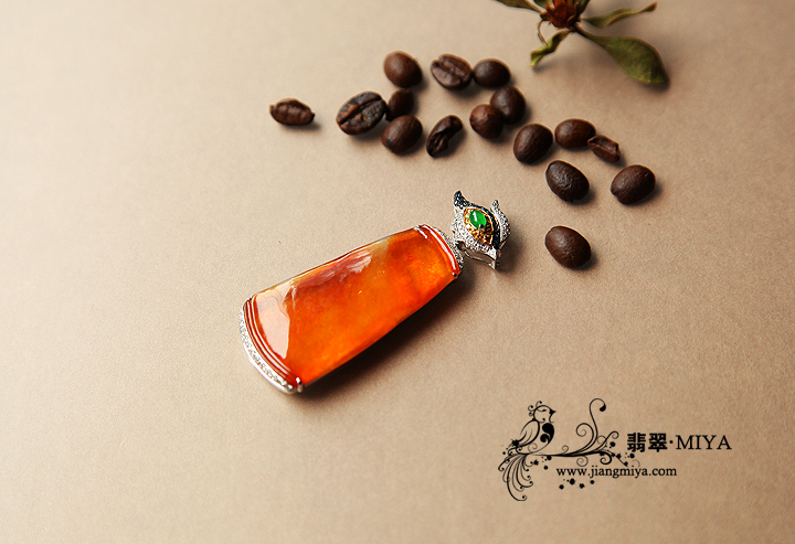 咪雅翡翠
