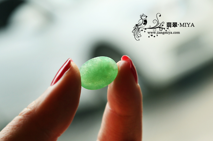 咪雅翡翠
