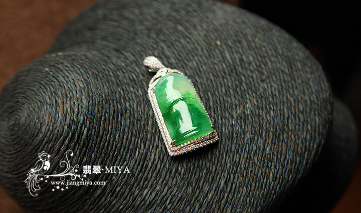 咪雅翡翠