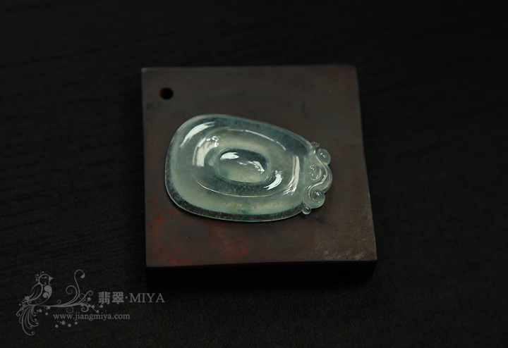 咪雅翡翠