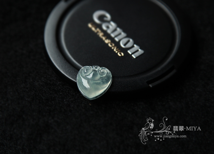 咪雅翡翠