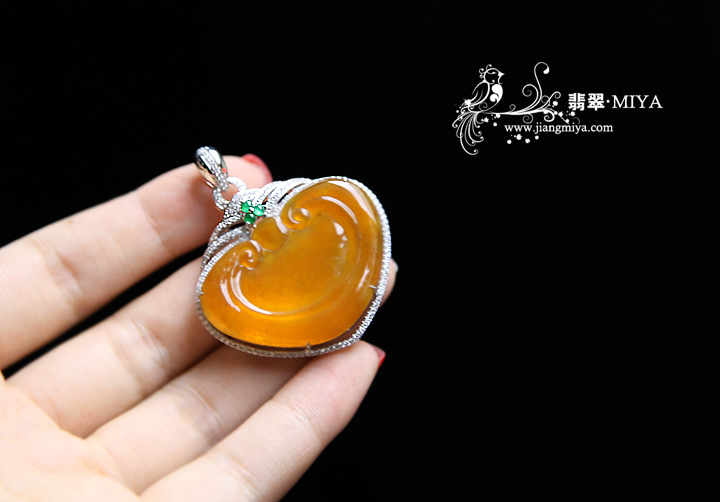 咪雅翡翠