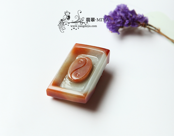 咪雅翡翠