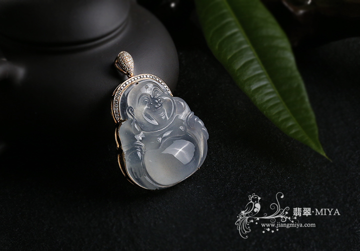 咪雅翡翠