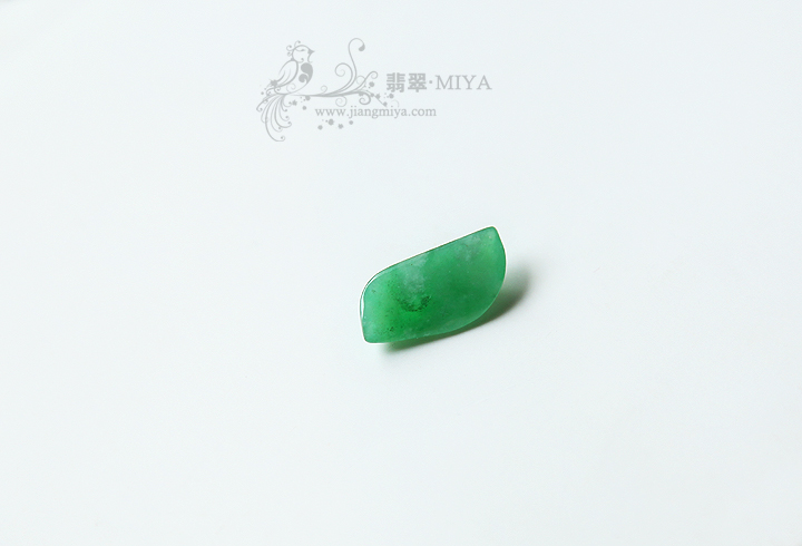 咪雅翡翠