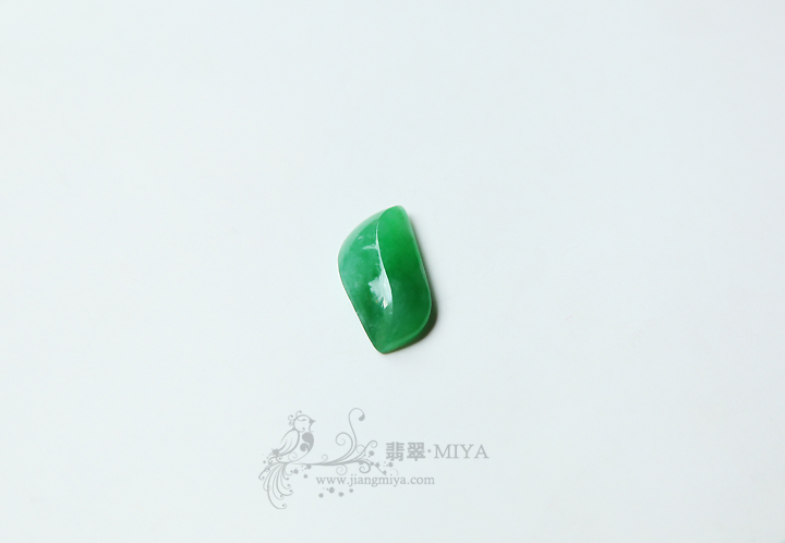 咪雅翡翠