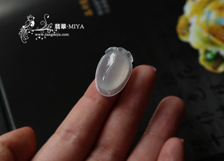 咪雅翡翠