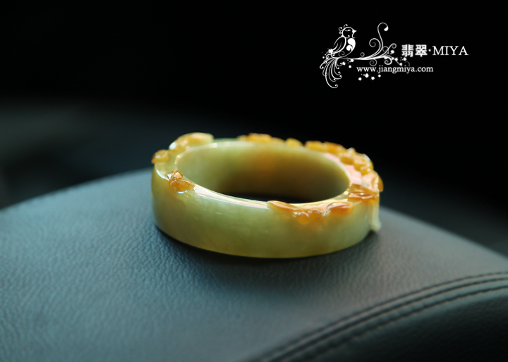 咪雅翡翠