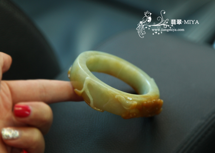 咪雅翡翠