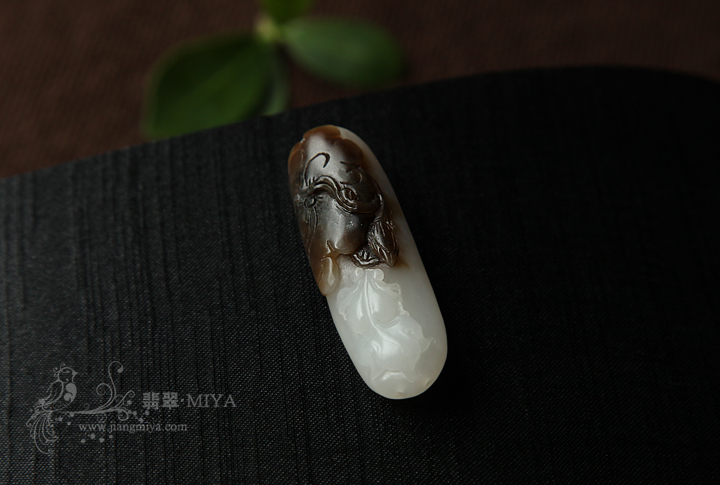 咪雅翡翠