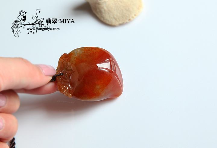咪雅翡翠