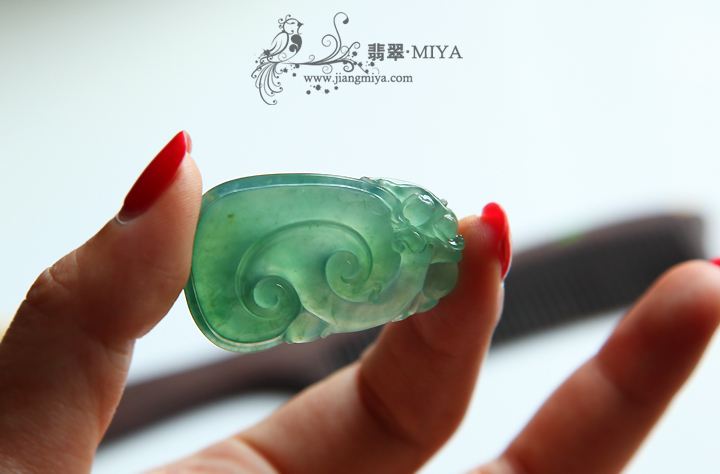 咪雅翡翠