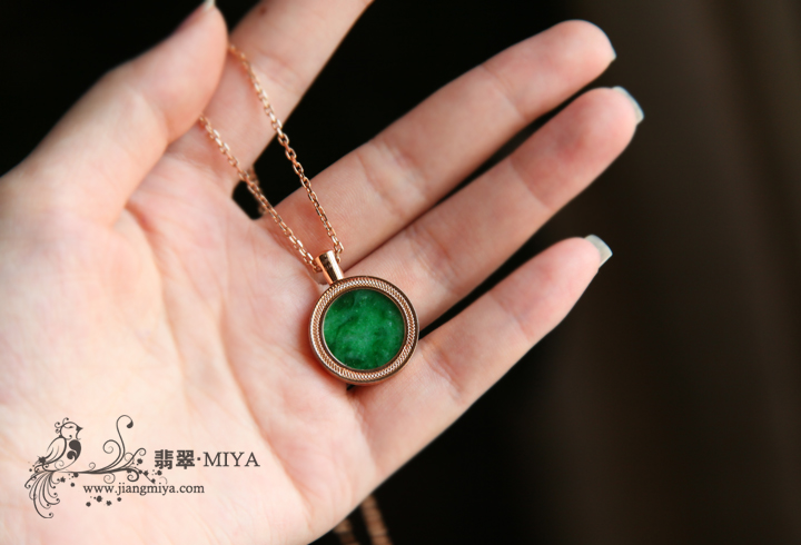 咪雅翡翠