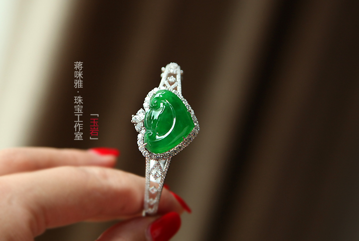 咪雅翡翠圣诞活动